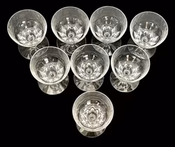 Vinglas / Likörglas - Set om 8 st - Handblåst kristall i klassisk fasett slipad design