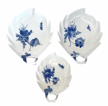 Royal Copenhagen - 3 st blad formade skålar med handtag, Blå Blomster
