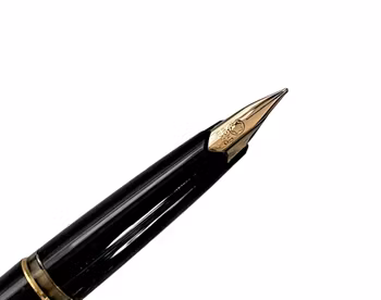 Montblanc reservoarpenna - Svart & guld - Original box