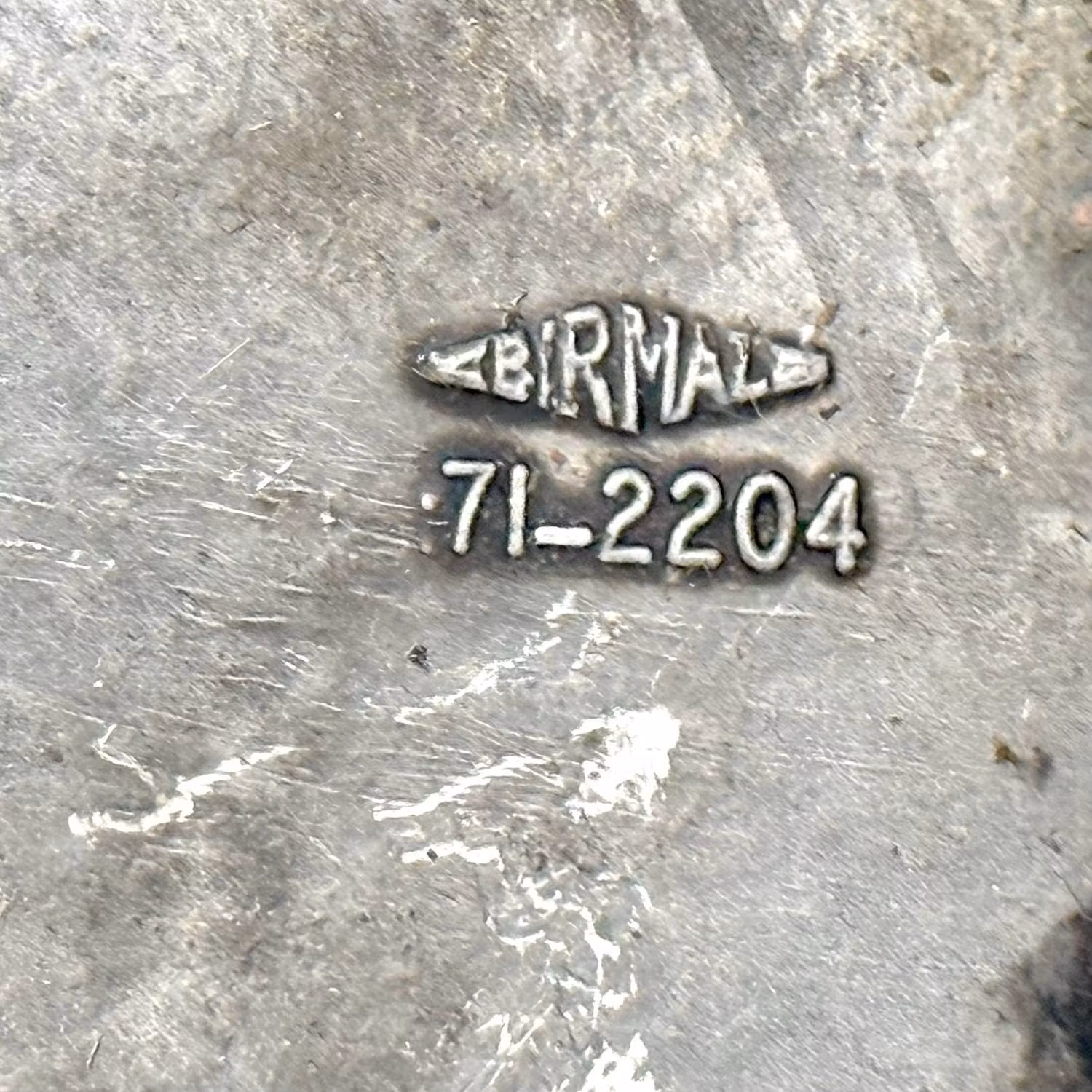 BSA 650 cc / Birmal ventilkåpor + Ventil fjädrar/ventiler - Reservdelar, 60/70-tal