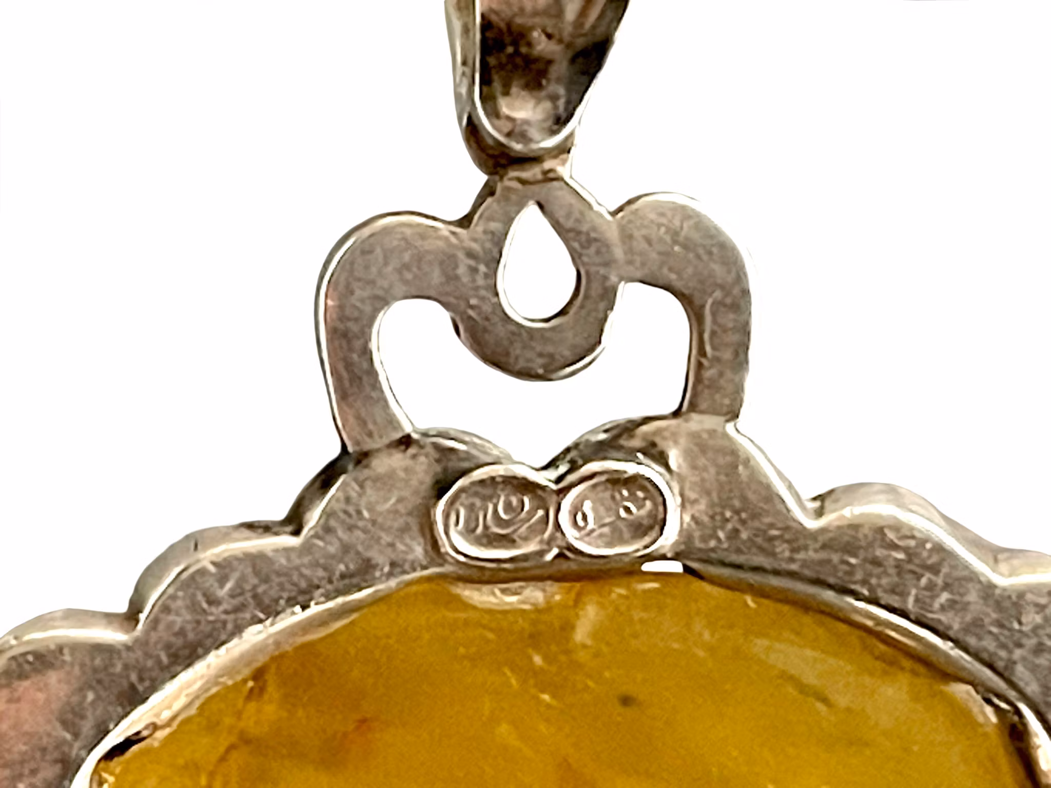 Antik Silver hänge med gul Agat graverad med Surat al-Ikhlas - Islamiskt smycke