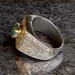 Elegant vintage silverring med naturlig smaragd