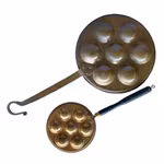 Antik koppar pannor för ebelskiver / Munkbollar - 7 hål