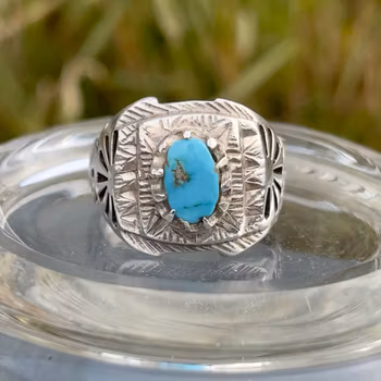 Vintage hopeinen sormus Nishapuri-turkoosilla - Käsin kaiverrettu sormus