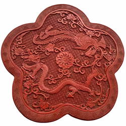 Hand carved lacquer box - China, Republic period (1912-1949)