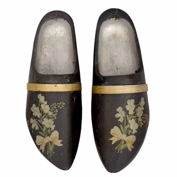 Antike Holzschuhe / Clogs - Dekorative und Sammlerstücke