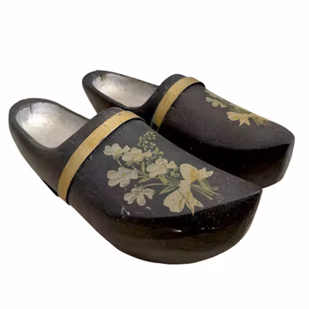 Antike Holzschuhe / Clogs - Dekorative und Sammlerstücke