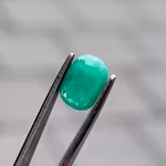 Natuurlijke smaragd 1,10 ct - Ovaal facetgeslepen losse edelsteen