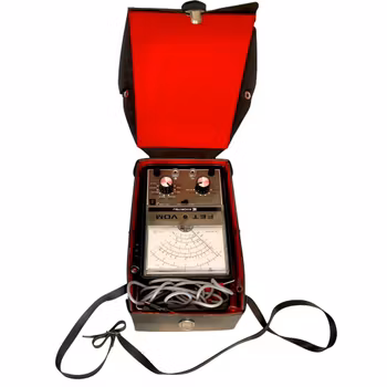 Vintage Kyoritsu FET VOM K 200 Analogmultimeter mit Etui und Zubehör