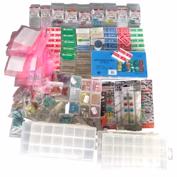 Large batch of fuses - Car fuses + Glass tube fuses + Assortment boxes