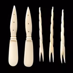 Vintage smörknivar & Cocktail / Snack gafflar i ben - 5 delar