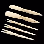 Vintage smörknivar & Cocktail / Snack gafflar i ben - 5 delar