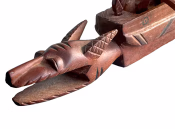 Vintage afrikansk träbåt med roddare - Handsnidad folkkonst - ca 67 cm
