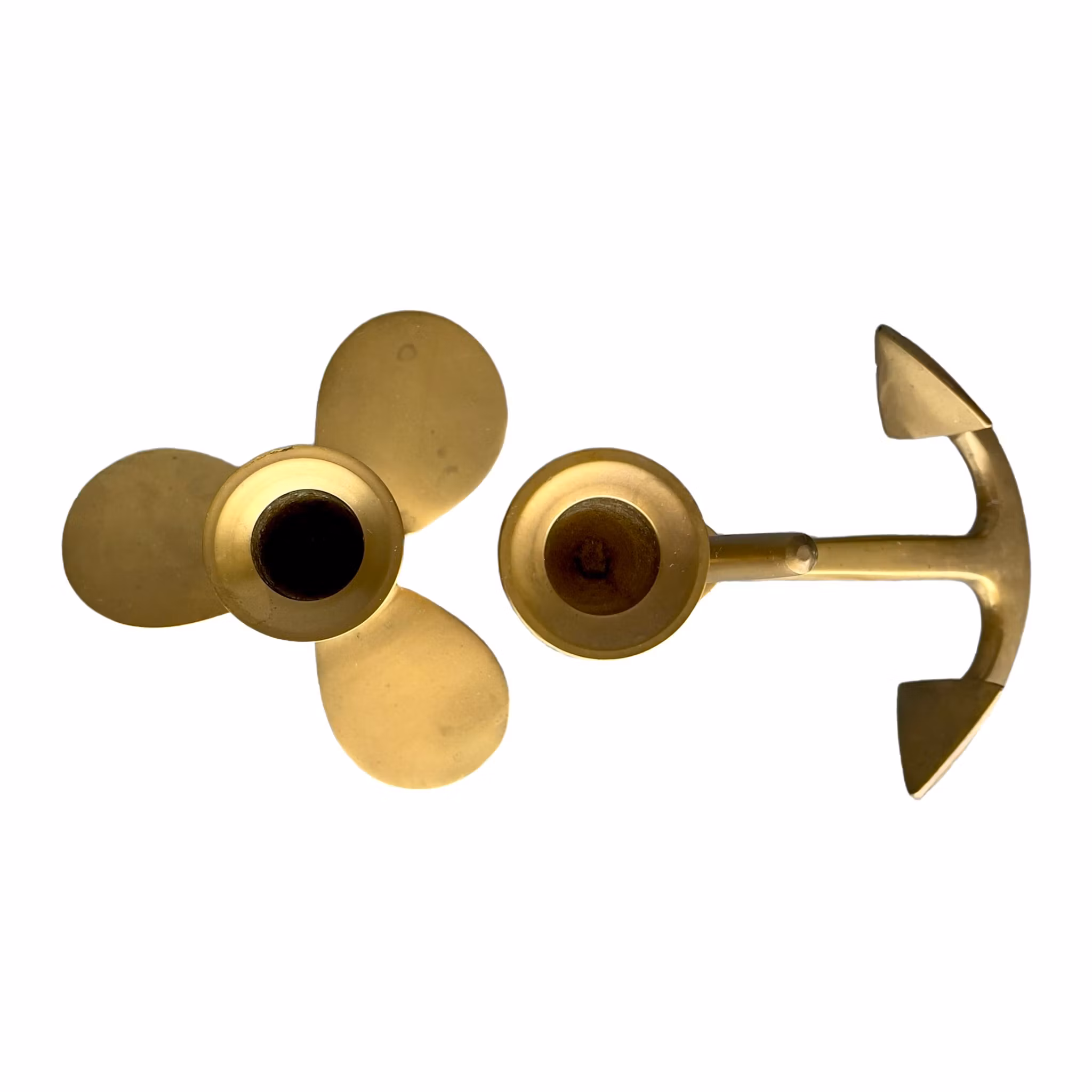 Vackra ljusstakar i mässing - Ankare & Propeller - Maritim / Nautisk dekor