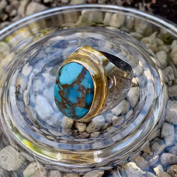 Vintage silverring med ca 26 ct Nishapuri turkos - Hand graverad ring