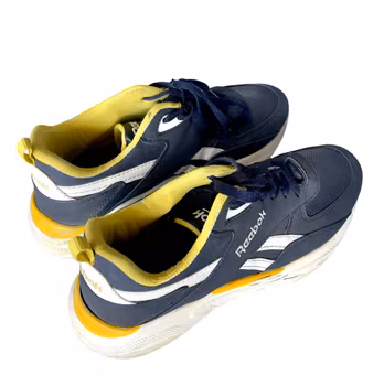 Reebok sneakers strl 43 - Sportiga & Bekväma