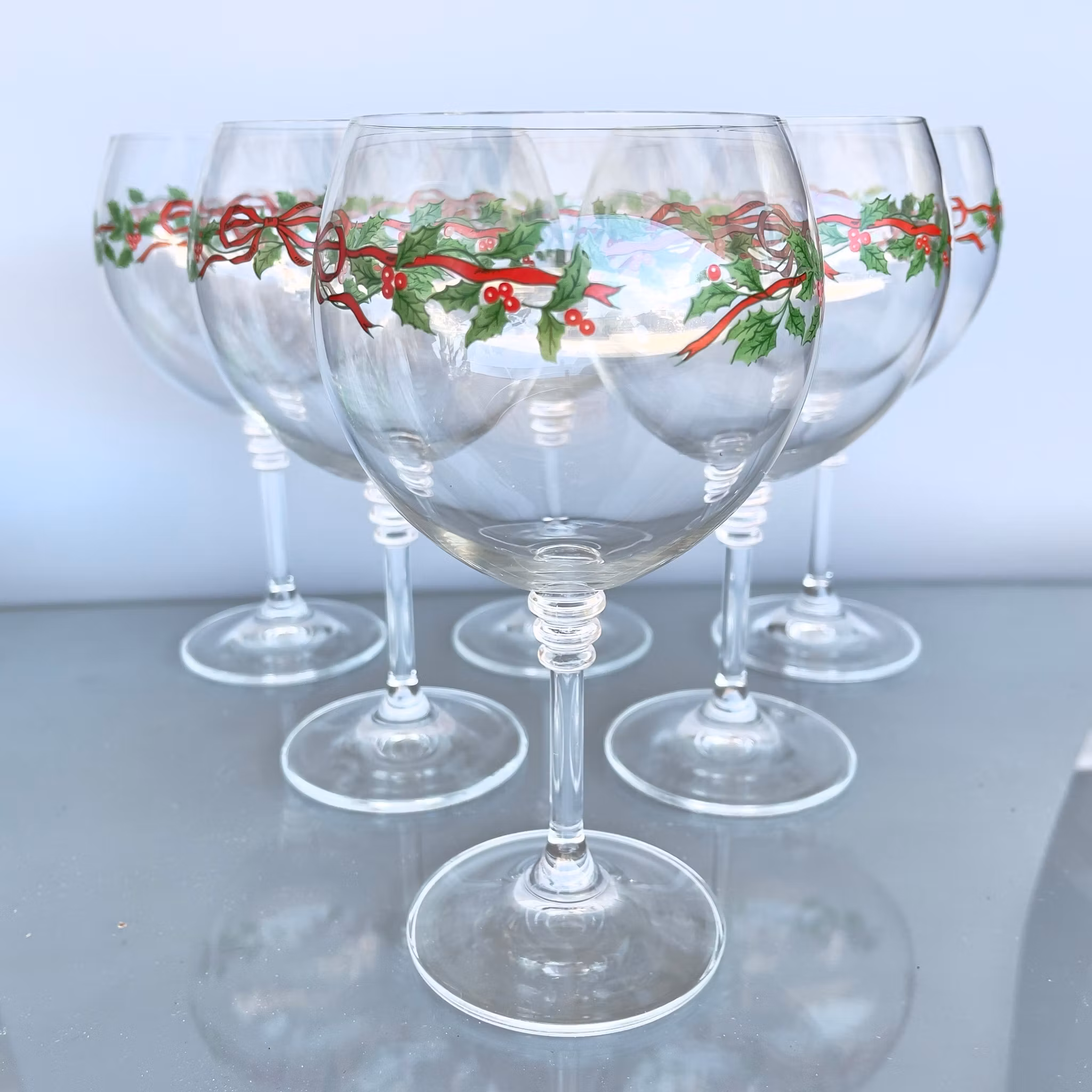 6 st eleganta julglas på fot - Vinglas / dessertglas med klassiskt motiv