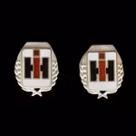 2 st International Harvester (IH) silvermärken - Äkta silver, stämplade