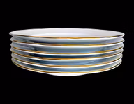 6 st eleganta Thun assietter - Czechoslovakia porslin med guldkant