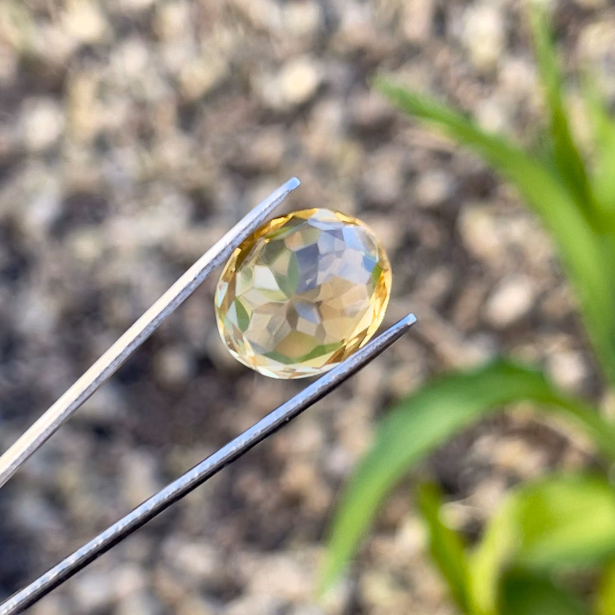 Naturlig Citrin 5.10 ct - Oval facet slipad ädelsten