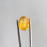 Naturlig gul safir 2.55 ct - Elegant oval slipad ädelsten