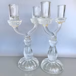 Vackert par äldre ljusstakar i glas - Tvåarmade