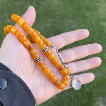 Vintage Radband/Tesbih i smörgul bakelit - Marmorerade 45 pärlor