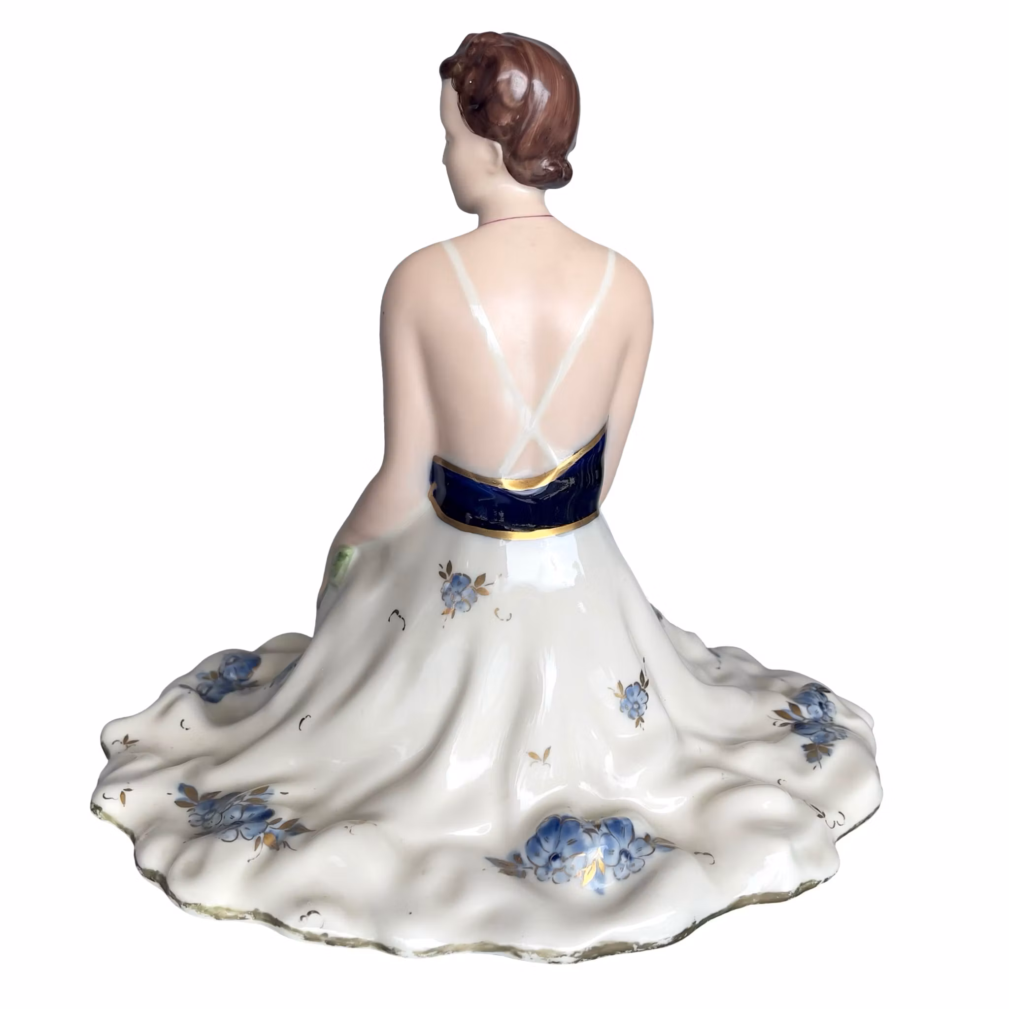 Royal Dux - Elegant porcelænsskulptur af siddende dame