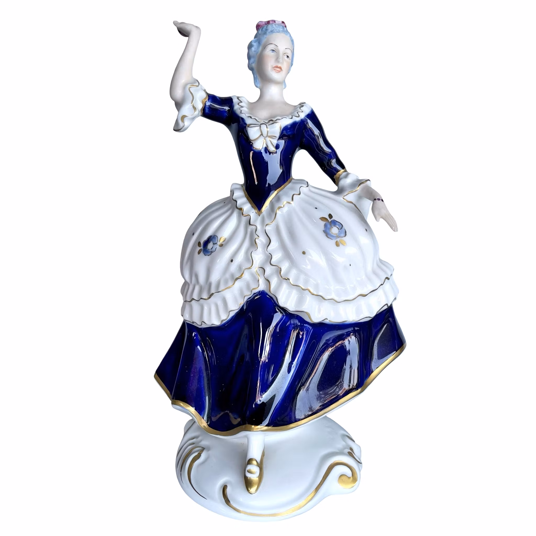 Royal Dux Bohemia - Elegant porslins figur i rokokostil
