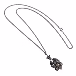 Antieke hanger van 835 zilver met strass-steentjes - Art Nouveau bloem met ketting