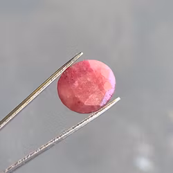 Naturlig rubin ca. 10,05 ct - Oval fasettslipt edelsten fra eldre smykker