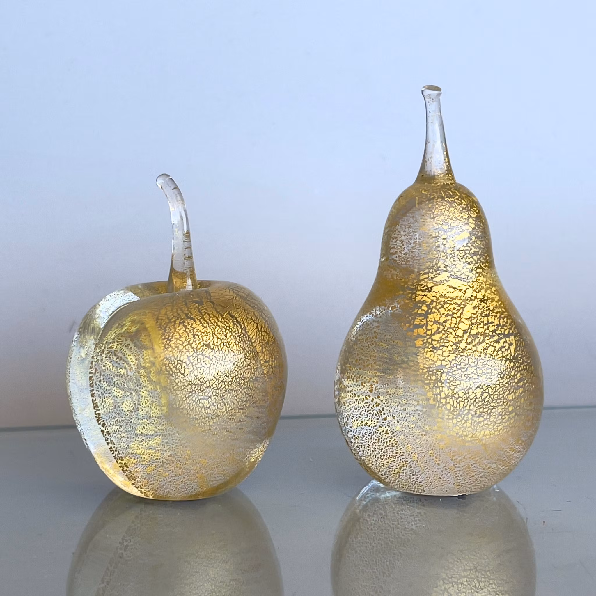 Isle of Wight Studio Glass - Coffret exclusif avec pomme et poire en verre soufflé à la main
