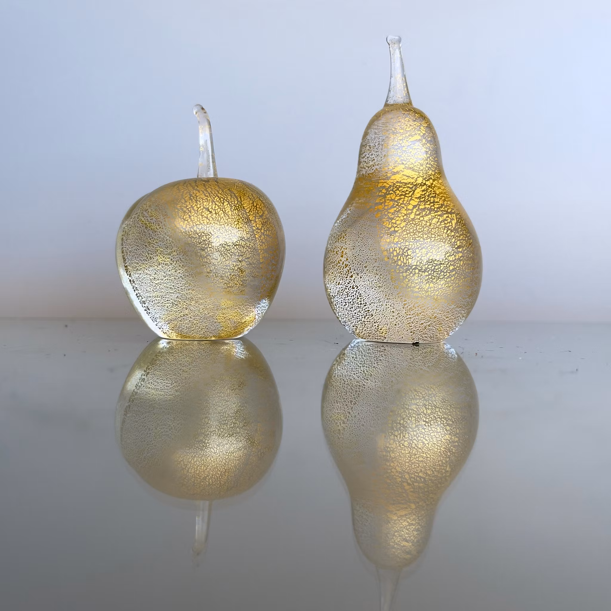 Isle of Wight Studio Glass - Coffret exclusif avec pomme et poire en verre soufflé à la main