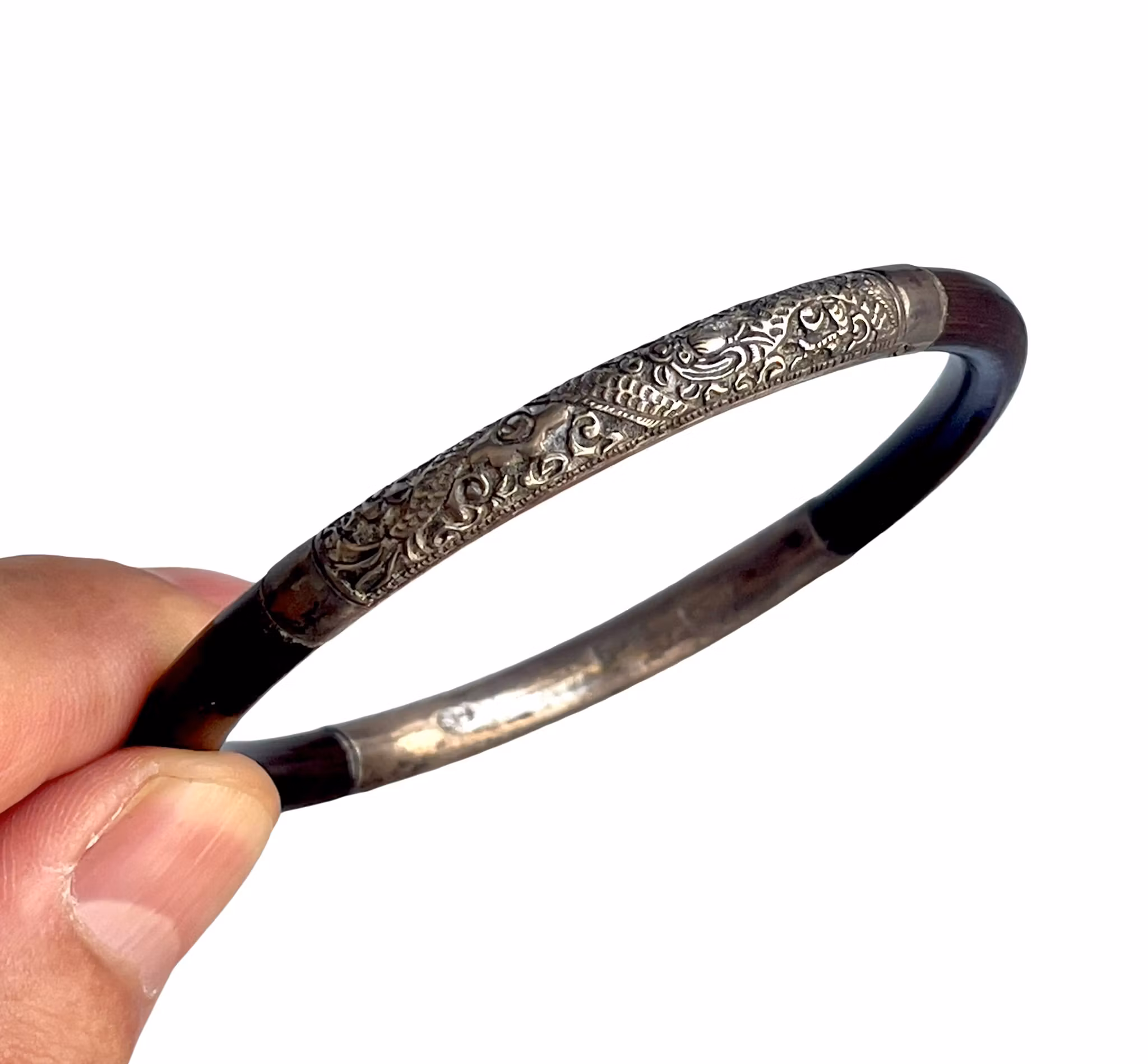 Antik kinesisk armring i stämplat silver och bambu - Lyckotecken & handgraverad dekor