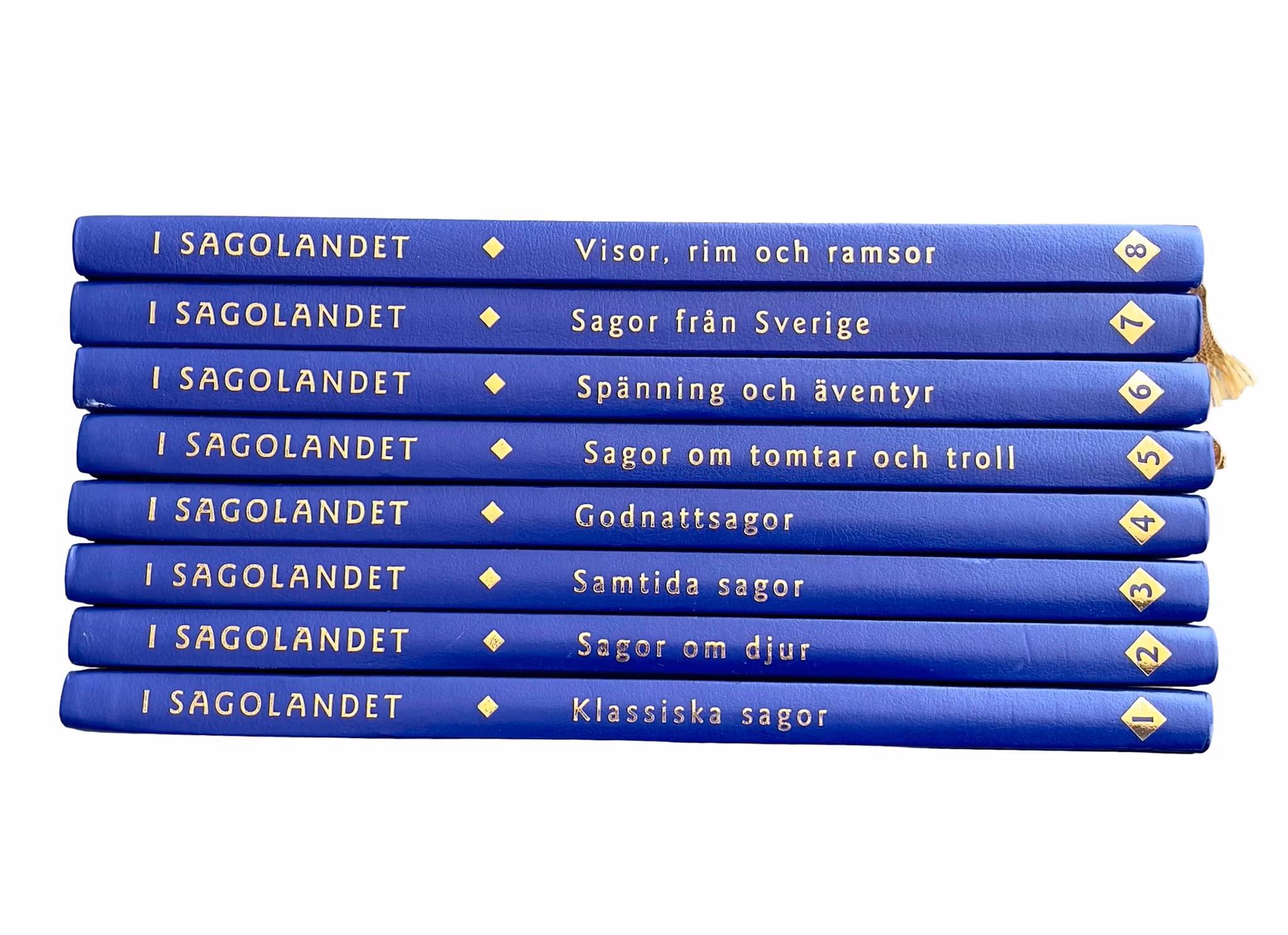 I Sagolandet - Komplett bokserie 1-8 - Bertmarks Förlag - Inbundna barnböcker
