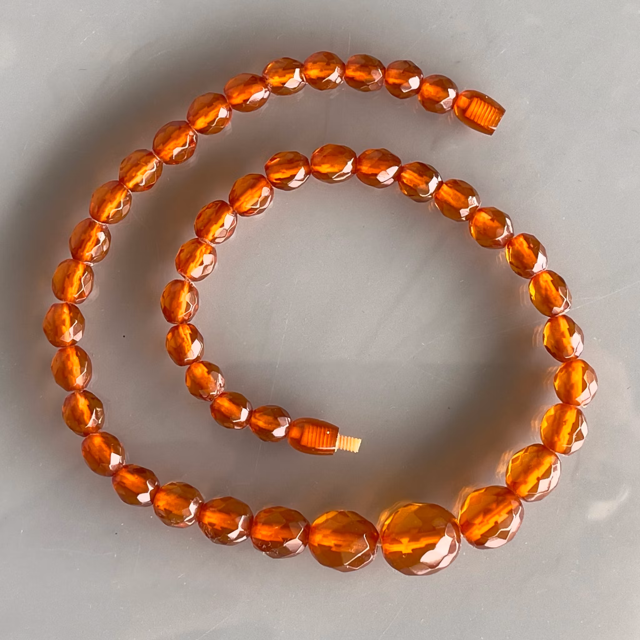 Vintage bärnstens collier - Fasett slipade graderade pärlor