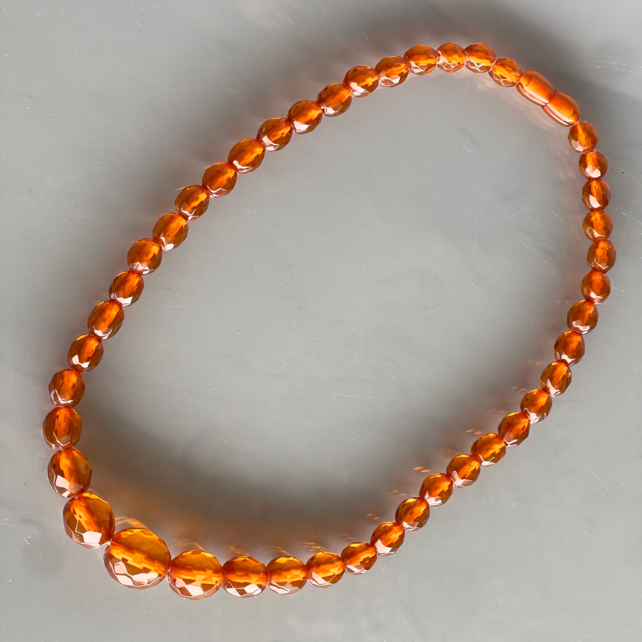 Vintage bärnstens collier - Fasett slipade graderade pärlor