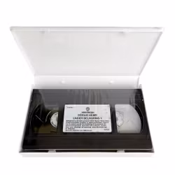 Deadly Vengeance + Under Siege 1 – Steven Seagal – 2 Filme auf einer VHS-Kassette