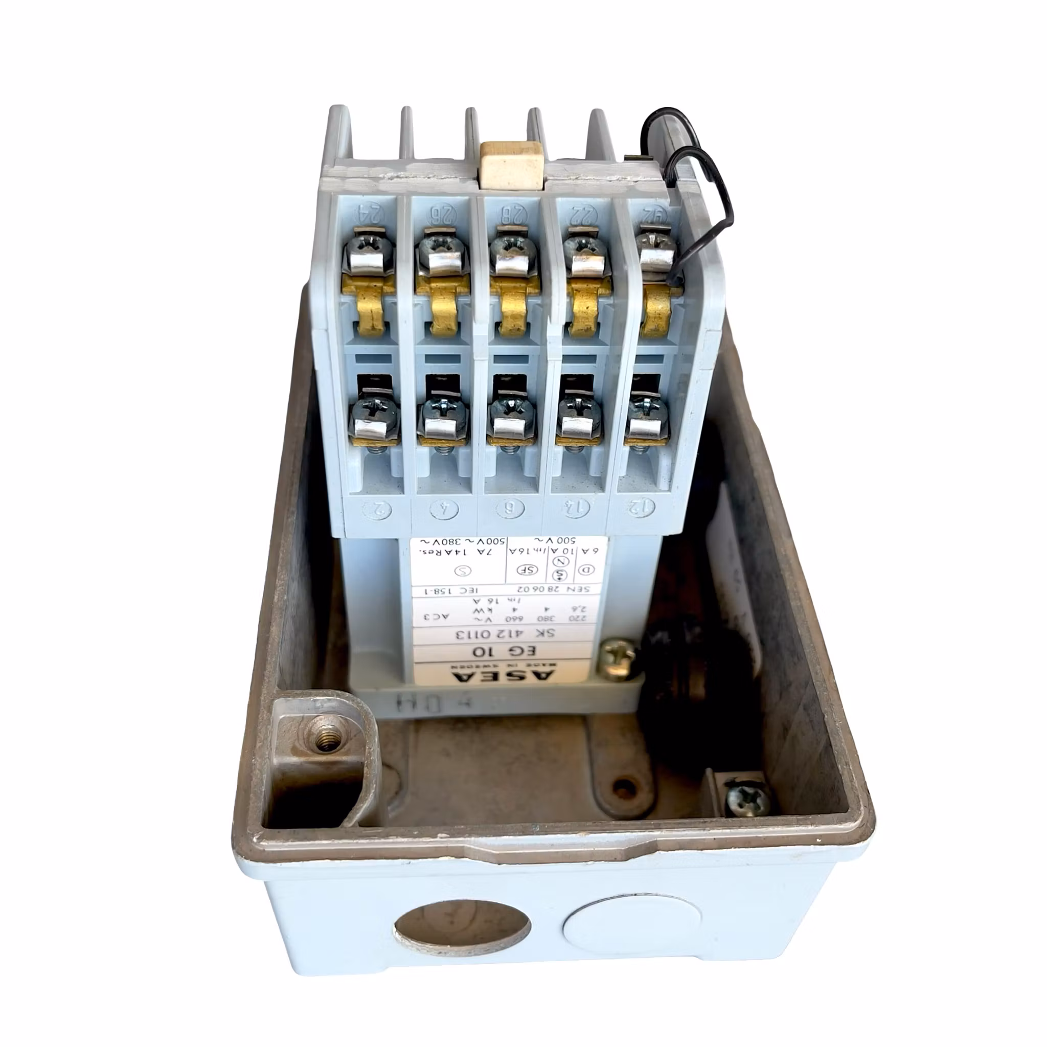 ASEA EKG 10 - Kapslad kontaktor i metallhölje - 220 V - Oanvänd - Sweden