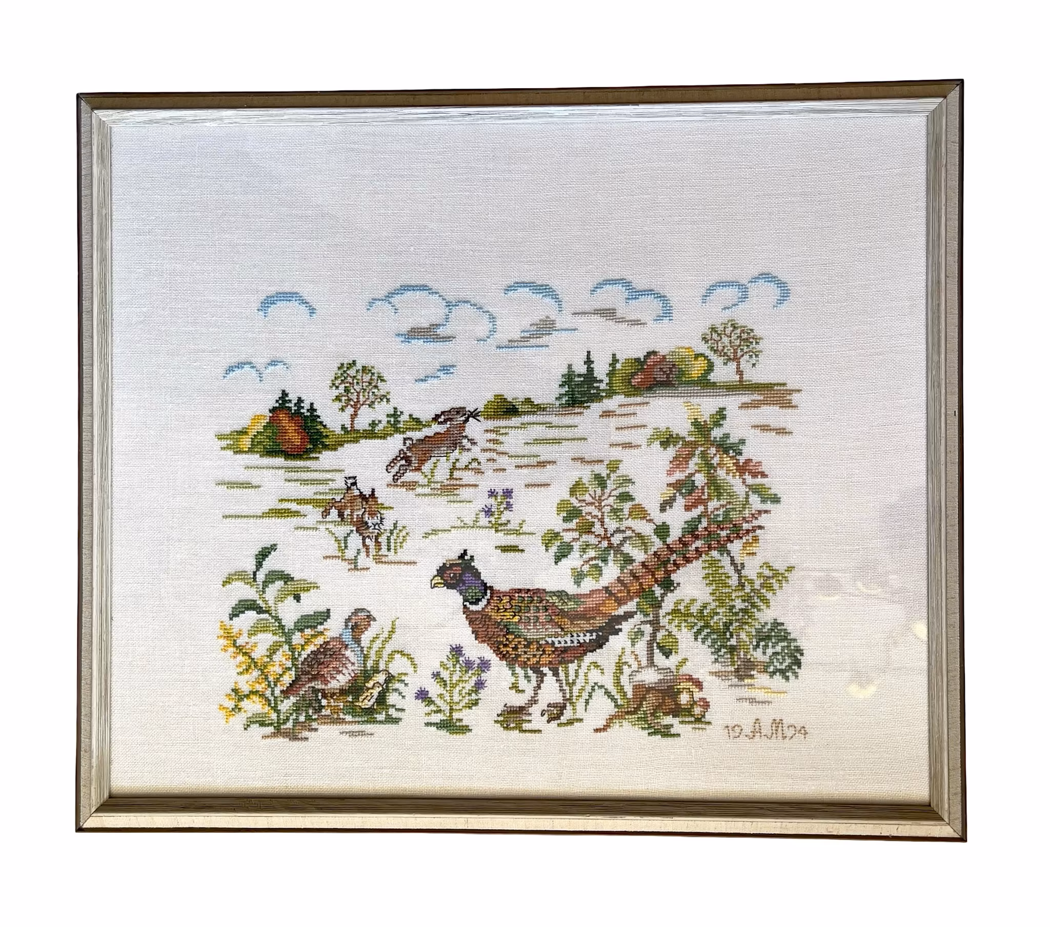 Vintage Handbroderad Tavla - Fasaner & Naturmotiv - Signerad A.M. 1974