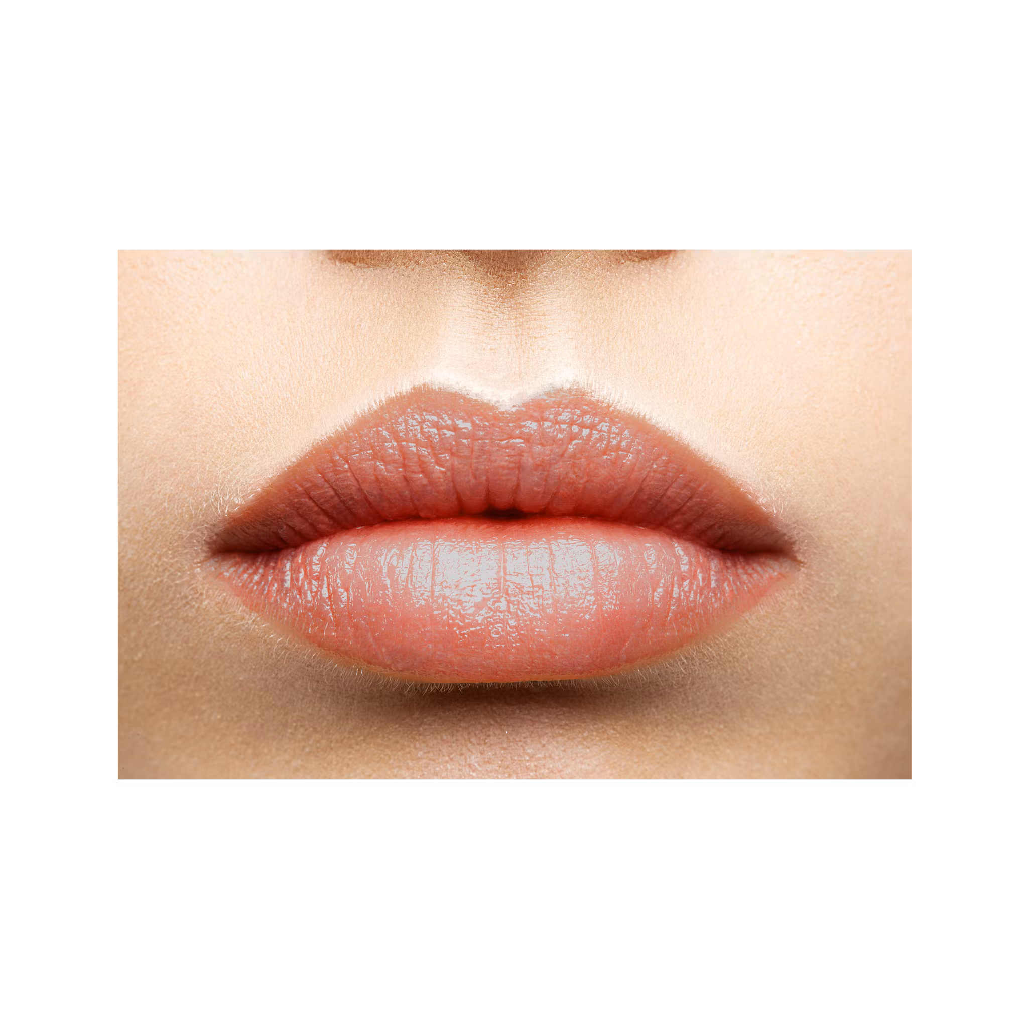 Lip gloss golden red