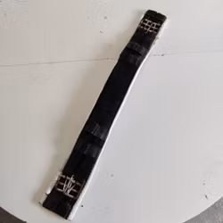 Dressyrgjord med sympatex 63 cm
