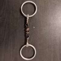 Tredelat bett med rullar 13.5 cm