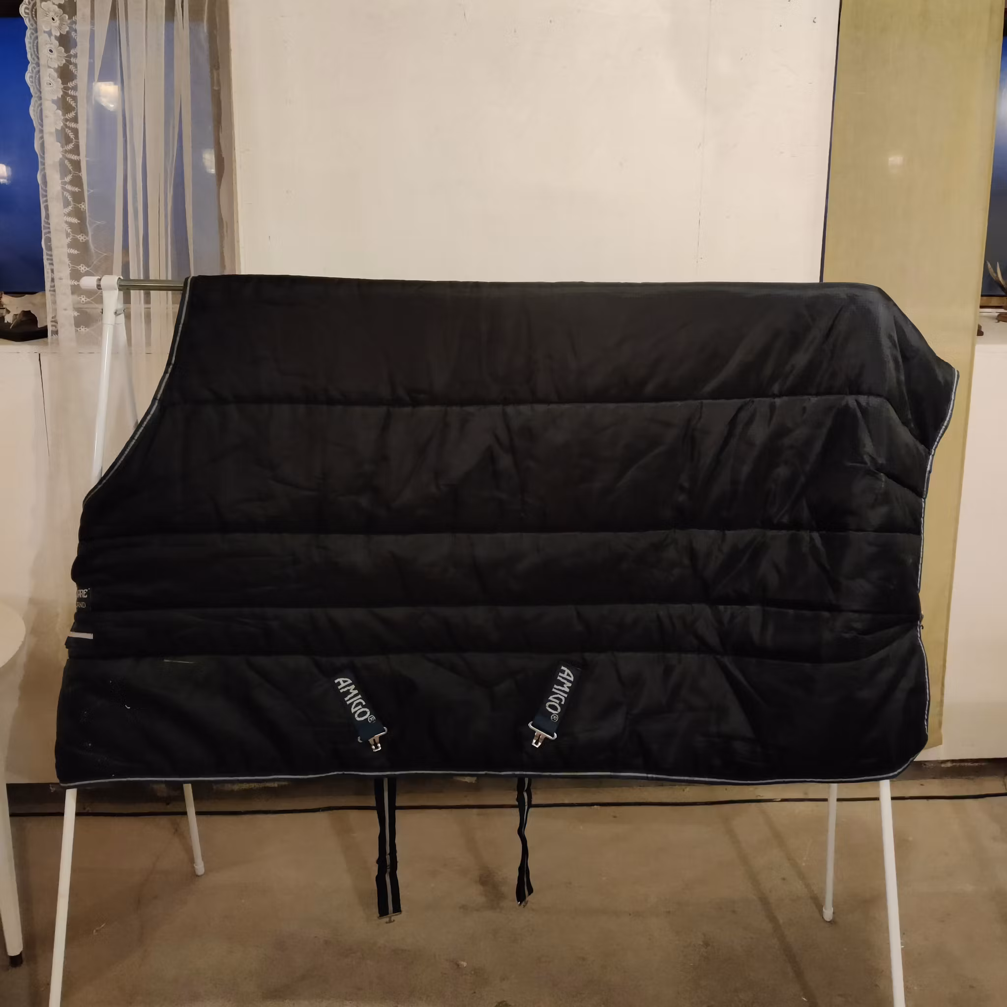 Stalltäcke 140 cm 350 g Horseware Amigo