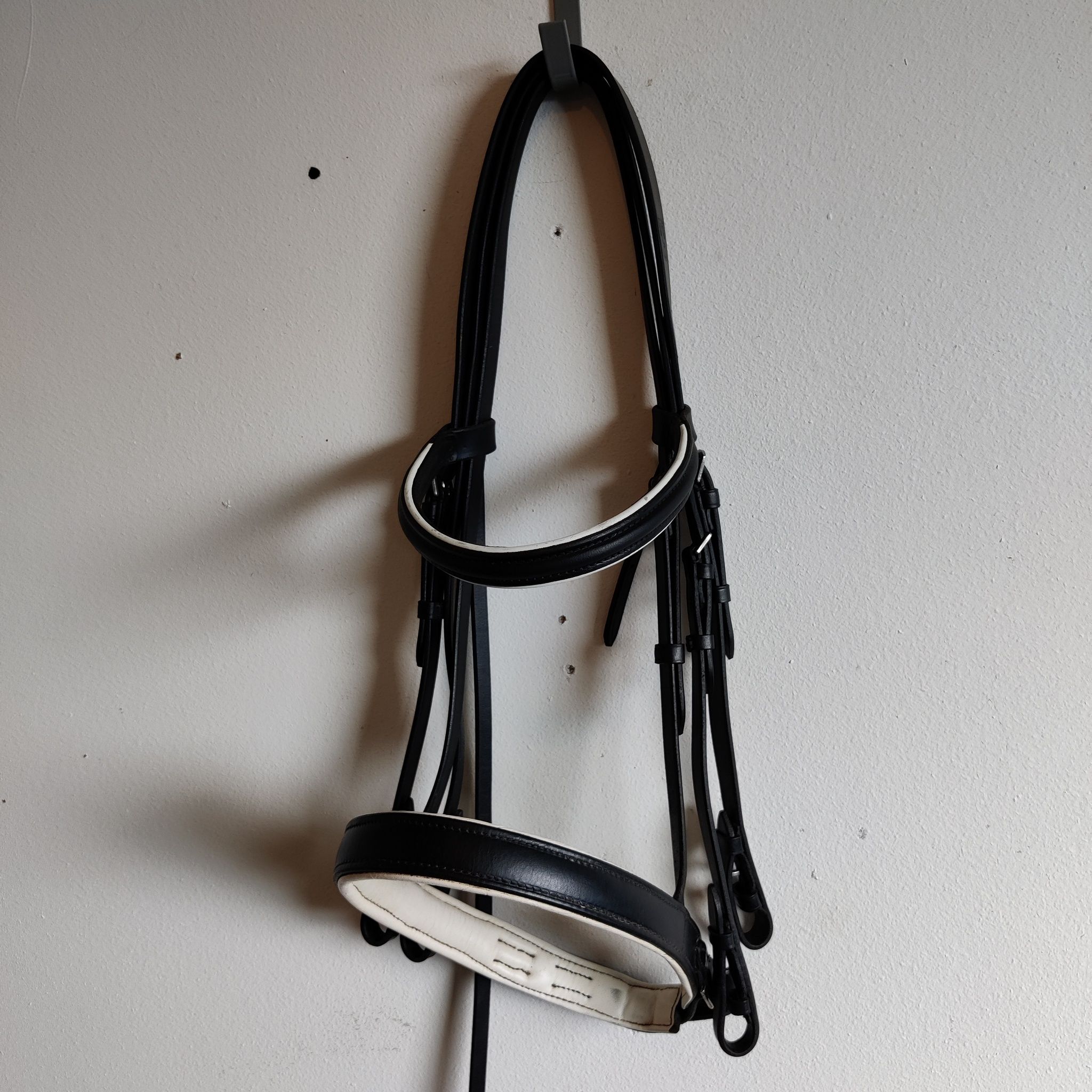 Svart kandar FULL SABRE