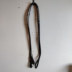 Svarta lädertyglar med stoppar  FULL Horsehead
