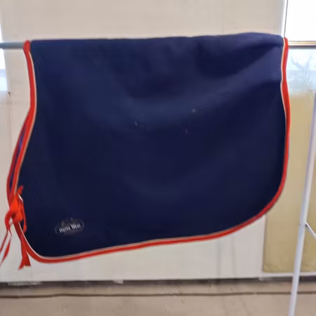 Blått ländtäcke med teddyfoder FULL