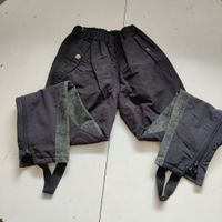 Svarta termo/överdragsbyxor strl 10 år
