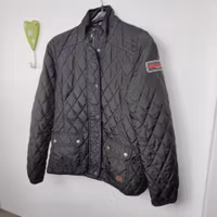 Svart quiltad jacka SMALL