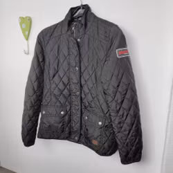 Svart quiltad jacka SMALL